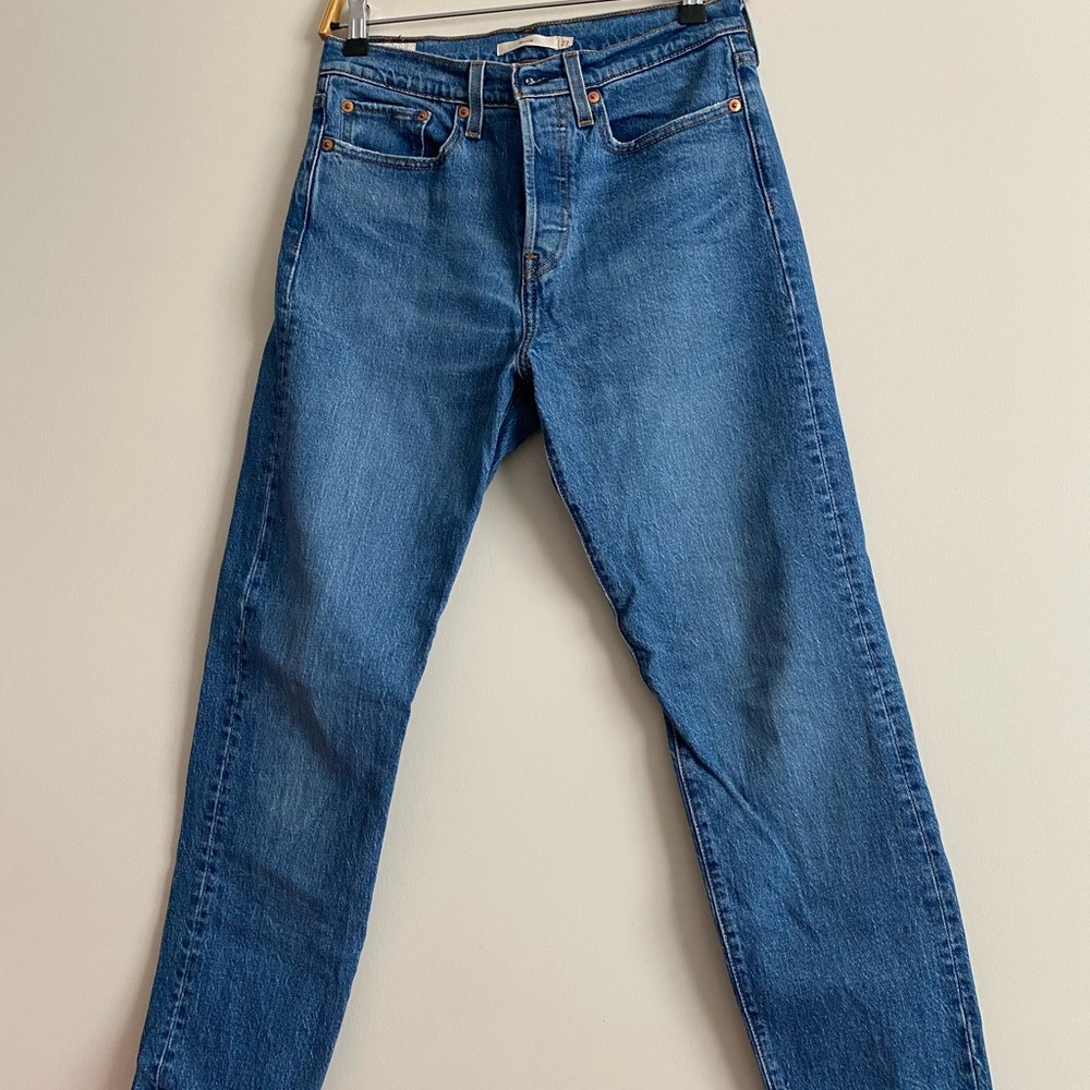 Levi Wedgie Jeans Blue Wash